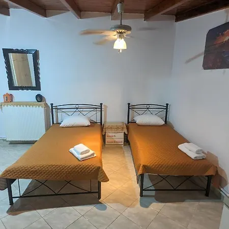 λευτέρης Holiday home Isthmia